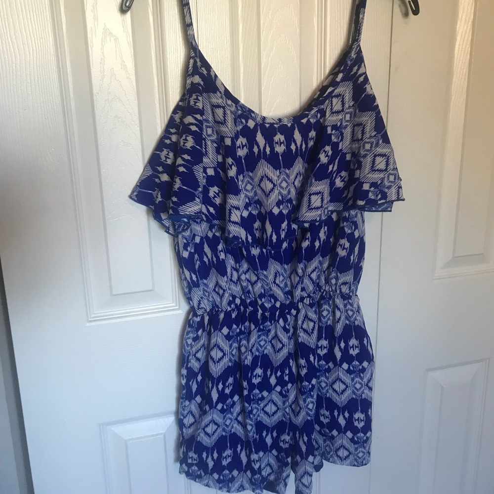 Kate USA- blue and white romper